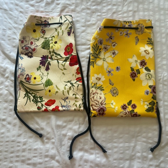 Triangl Floral Swim Drawstring Bag Bundle 2 - Picture 1 of 13